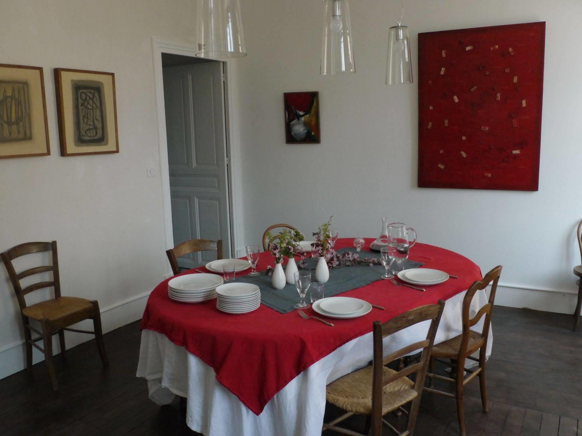 La Grande Maison Montmeyran Eksteriør bilde